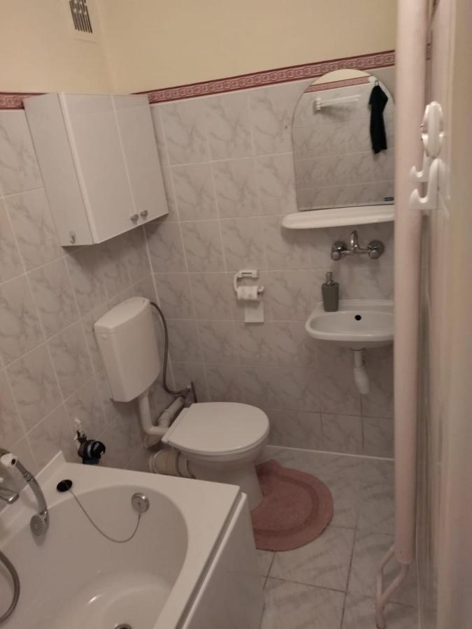Przyjazne Miejsce Appartamento Sandomierz Esterno foto